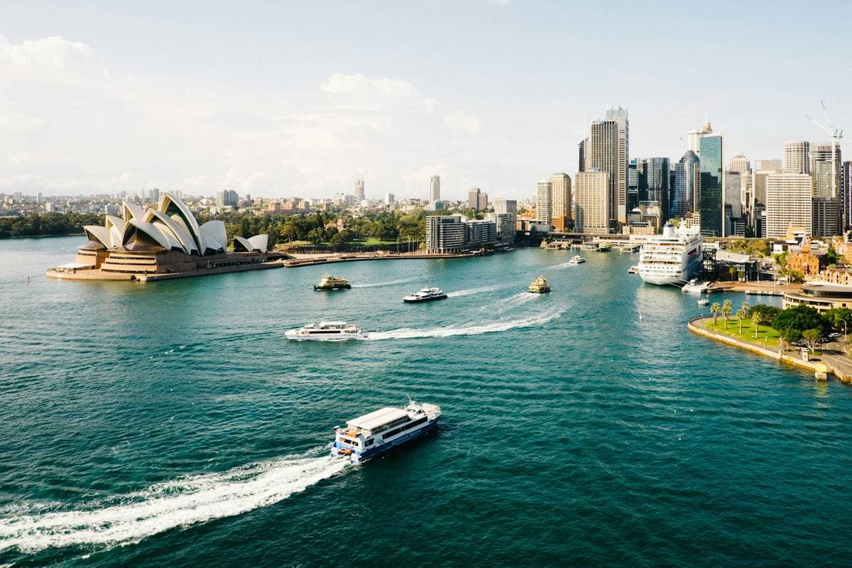 eSIM Úc: Chuẩn bị sóng di động trước chuyến đi Sydney, Melbourne