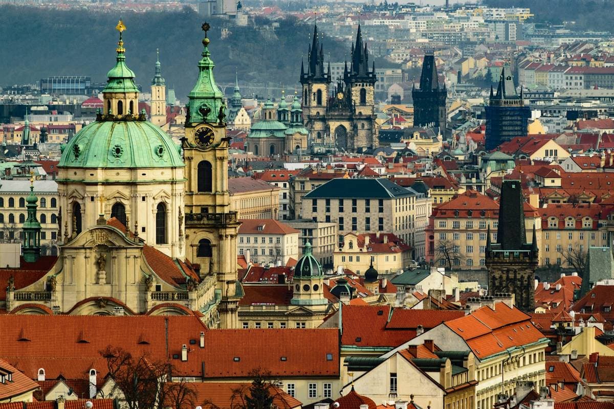 eSIM Séc: Prague và Brno — Trái tim Châu Âu cổ kính