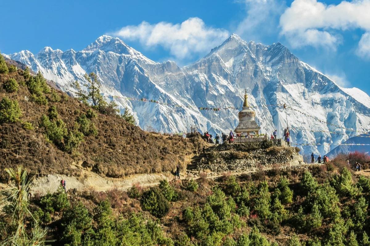 eSIM Nepal: Trekking Himalaya — Kết nối ở nơi nóc nhà thế giới